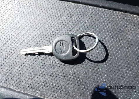 2002 Chevrolet Silverado 1500 Ls from USA, damaged, VIN 2GCEC19V721217537